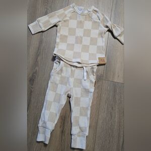 Rebel Bro Checkered Beige and White Infant Outfit